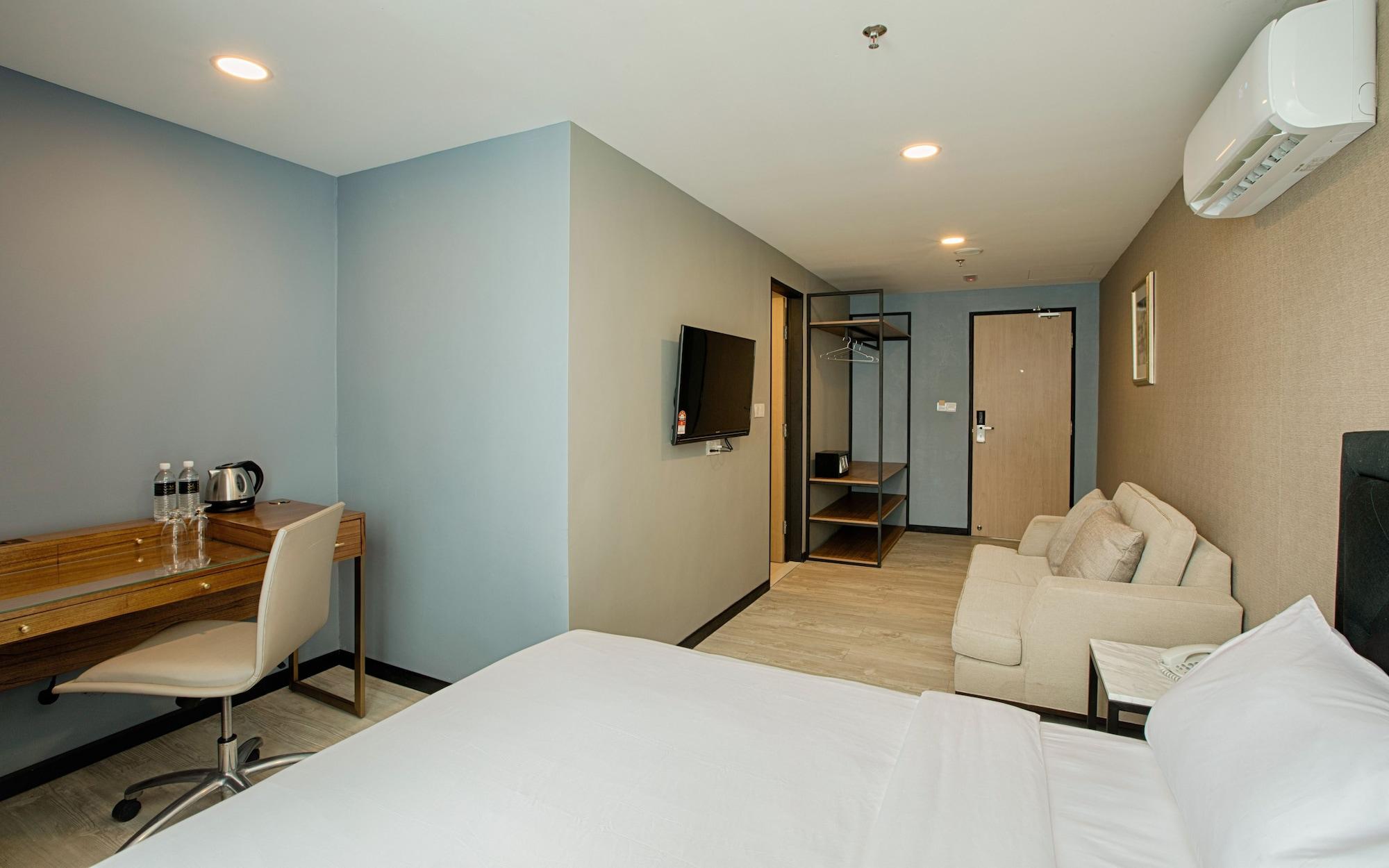 Mtree Hotel Nilai - Klia Airport Экстерьер фото